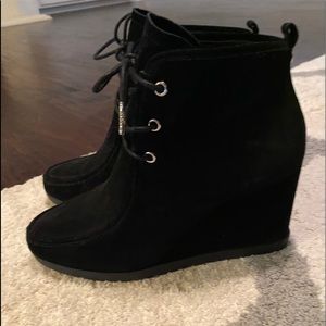 NWOB Michael Kors Black Suede Booties